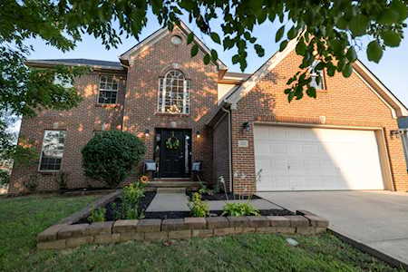 521 Thames Circle Nicholasville, KY 40356