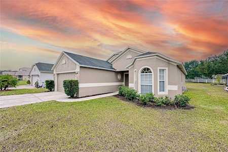 1054 Bluegrass Dr Groveland, FL 34736