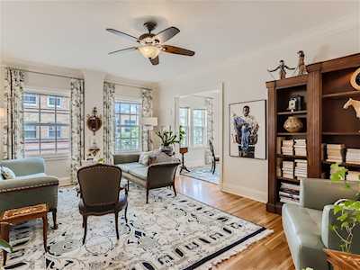 2615 Park Avenue #211 Minneapolis, MN 55407