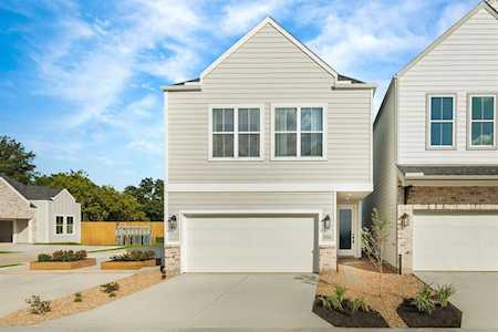 11321 Stonework Grove Ln Houston, TX 77076