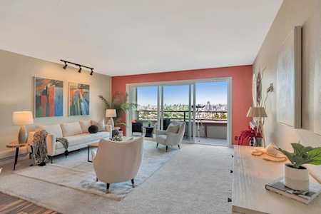 77 Grand View Ave #203 San Francisco, CA 94114