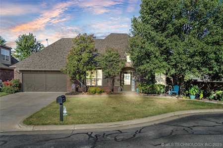 9226 S 73rd Ave Tulsa, OK 74133