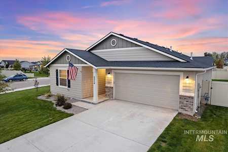 6854 S Allegiance Ave Meridian, ID 83642