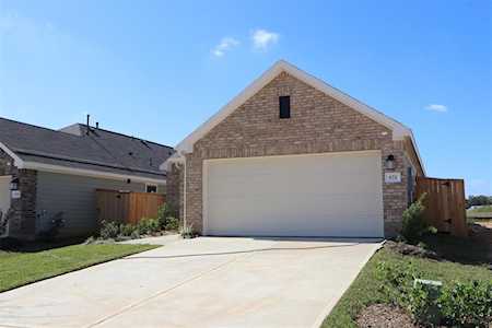 672 Roaring Falls Dr Willis, TX 77378