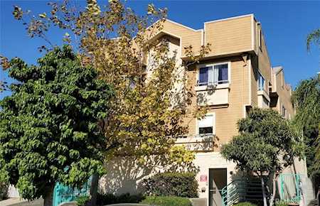 1421 5th St #8 Glendale, CA 91201