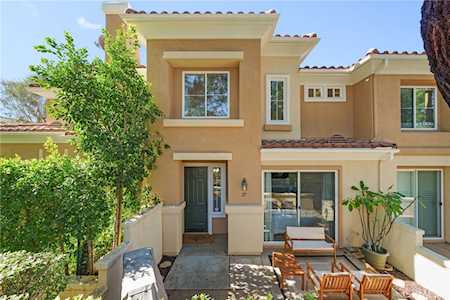 25 Via Vicini Rancho Santa Margarita, CA 92688