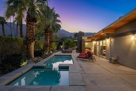 1701 Royal Palm Ct Palm Springs, CA 92262