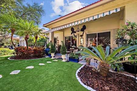 974 Mill Creek Drive Palm Beach Gardens, FL 33410