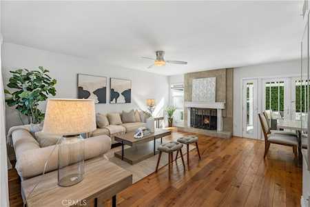 22 Queens Wreath Way Irvine, CA 92612