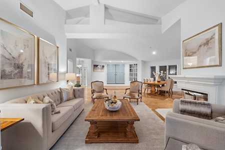 1325 Caminito Halago La Jolla, CA 92037