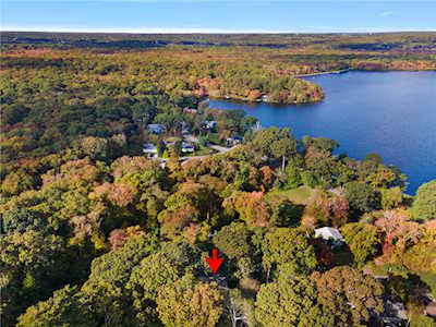53 Indian Run Trl South Kingstown, RI 02879