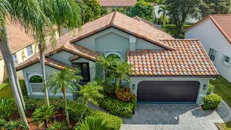 5786 NW 48th Dr Coral Springs, FL 33067