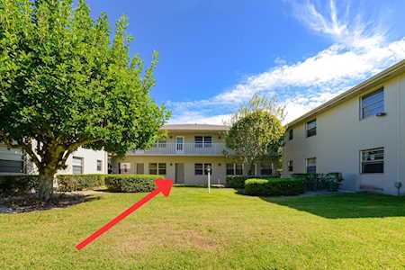4 Lake Vista Trail #104 Port St Lucie, FL 34952