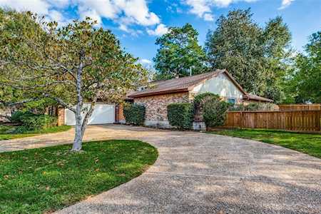712 Trevino Ln Conroe, TX 77302