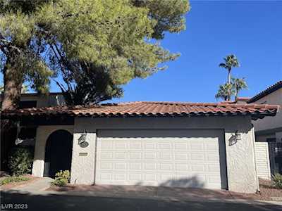 2113 Plaza Del Cerro Las Vegas, NV 89102