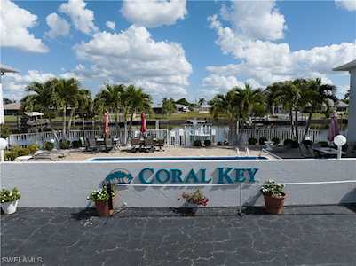3927 SE 11th Place #107 Cape Coral, FL 33904