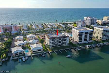 2600 N Gulf Shore Blvd #36 Naples, FL 34103