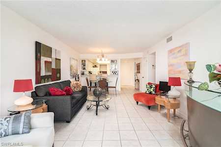 25806 Cockleshell Dr #314 Bonita Springs, FL 34135