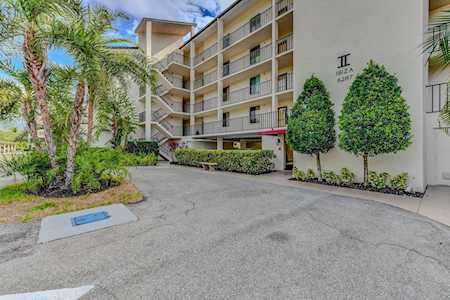 6287 Midnight Pass Rd #405 Sarasota, FL 34242