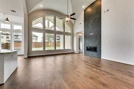 2908 Fountain Park Drive Celina, TX 75009