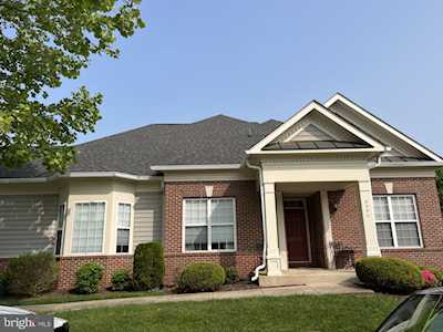 8337 Gaither St Manassas, VA 20110