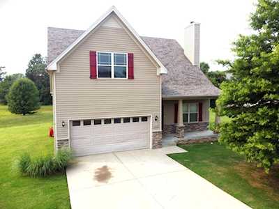 1711 John Lee Ln Murfreesboro, TN 37129
