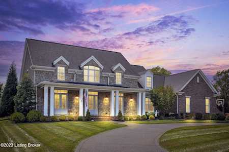 1014 Yellow Poplar Dr Goshen, KY 40026