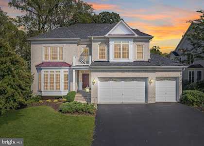903 Scupper Ct Annapolis, MD 21401
