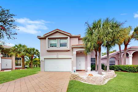 5334 NW 126th Drive Coral Springs, FL 33076