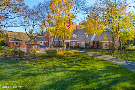 45 Woodley Rd Winnetka, IL 60093