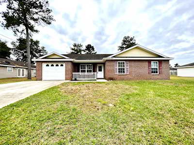 455 Rustling Pines Blvd Midway, FL 32343