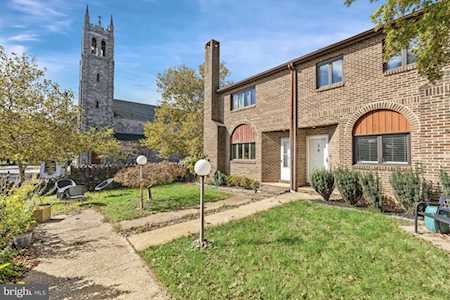 32 Servan Ct Wilmington, DE 19805