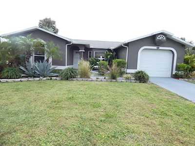 6851 Hills Dr New Port Richey, FL 34653