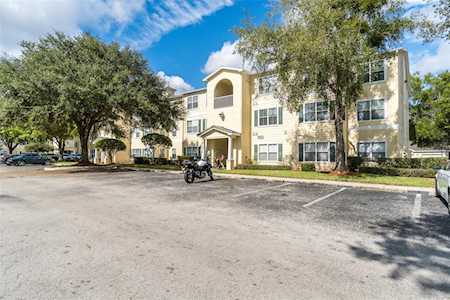18440 Bridle Club Dr #18440 Tampa, FL 33647