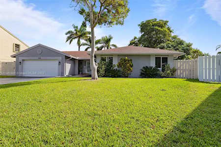 1070 Cumberland Ter Davie, FL 33325