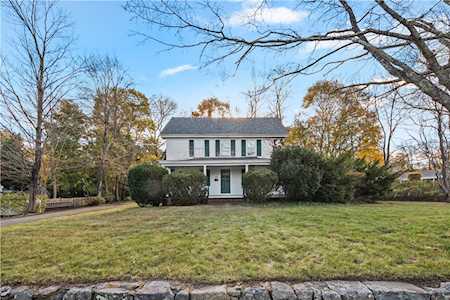 210 W Main St North Kingstown, RI 02852