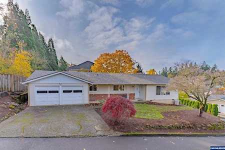 1058 Glacier Ct Salem, OR 97302