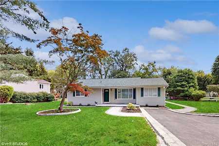 2732 Old Yorktown Rd Yorktown Heights, NY 10598