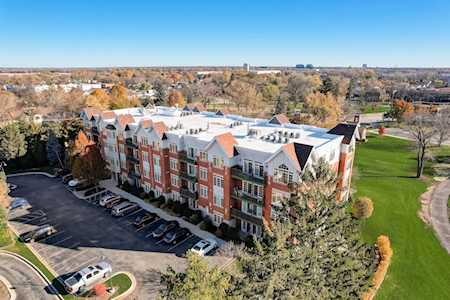 620 Mchenry Rd #104 Wheeling, IL 60090