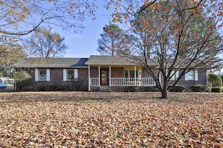 1152 Wheatfield Dr Lascassas, TN 37085