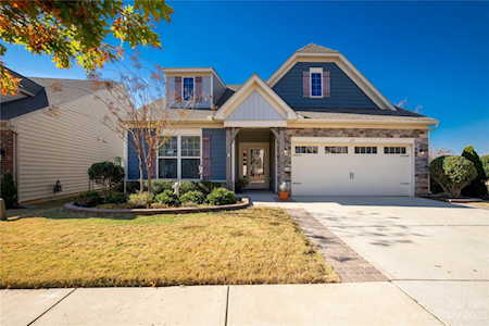 651 Mackenzie Falls Dr Fort Mill, SC 29715