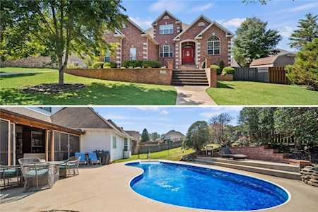 3809 NW Riverbend Rd Bentonville, AR 72712
