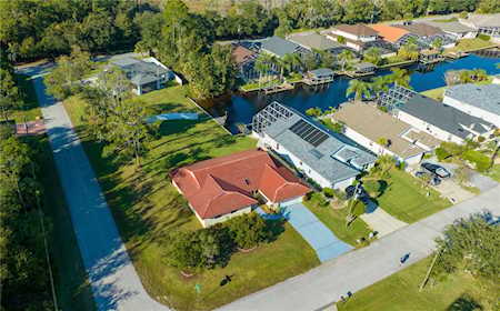 3 Clement Ct Palm Coast, FL 32137