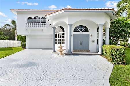 601 NW 30th St Wilton Manors, FL 33311