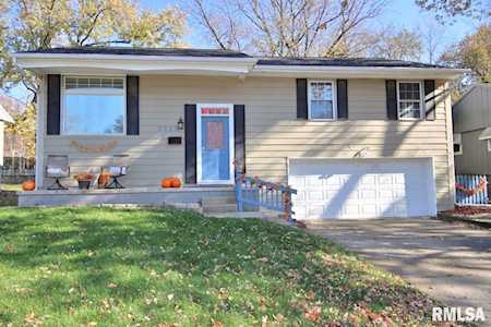 5930 N Keenland Ave Peoria, IL 61614