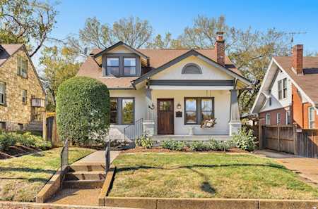 2011 18th Ave S Nashville, TN 37212