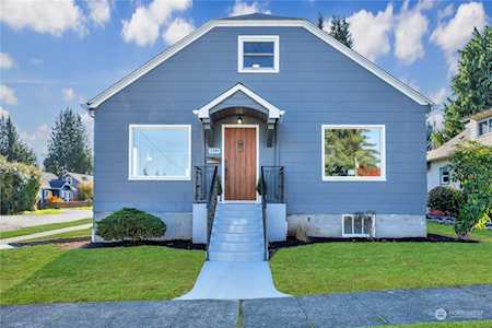 3204 S 9th St Tacoma, WA 98405