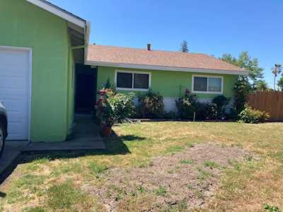 7700 Laramore Way Sacramento, CA 95832