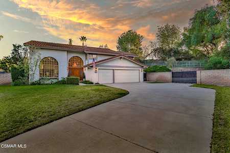652 Stonebrook St Simi Valley, CA 93065