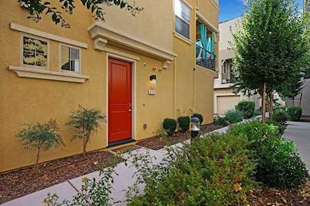 413 Tailoff Lane #91B Sacramento, CA 95818